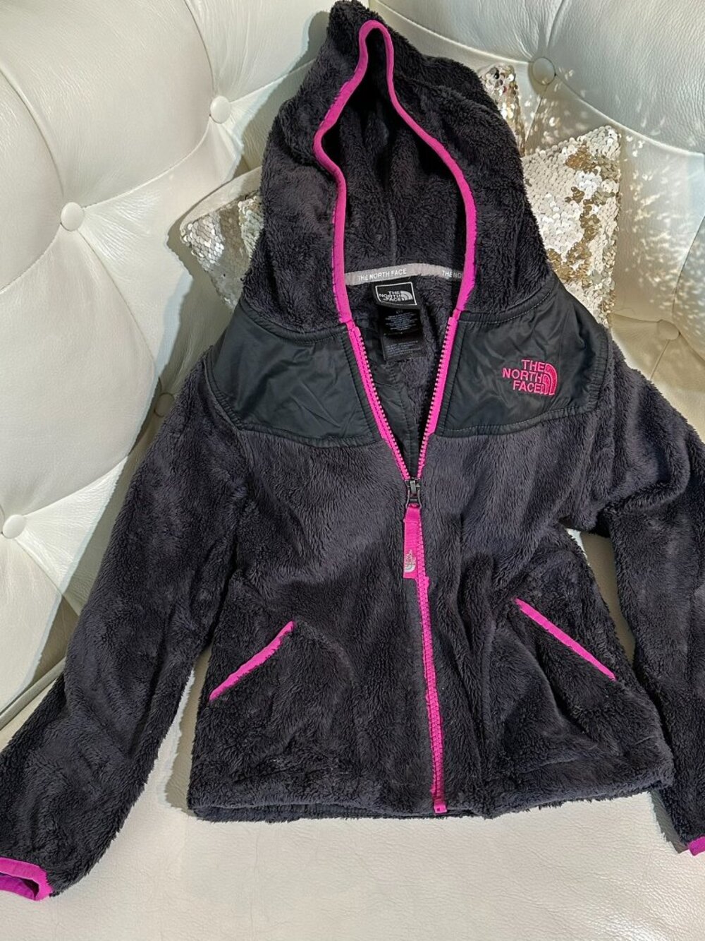 The North Face Oso Hooded Fleece Full Zip Jacket Hot Pink Charcoal Grey